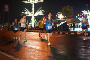 BIB: 40233
                            <button type="button" onclick="openModal(16206108)" class="btn btn-primary btn-sm float-right btn-popup" data-toggle="modal" data-target=".modal-high-quality">
                        <i class="fas fa-shopping-cart"></i> Add to Cart
                    </button>
                                            <button type="button" onclick="isThisMe(16206108, true)" class="btn btn-success btn-sm float-right btn-popup btn-isme hidden" data-toggle="tooltip" data-placement="bottom" title="นี่คือรูปของคุณใช่ไหม คลิกที่นี่เพื่อเอาเข้าอัลบั้ม">
                        <i class="fas fa-plus"></i> Add to album
                    </button>
                    <button type="button" onclick="isThisMe(16206108, false)" class="btn btn-warning btn-sm float-right btn-popup btn-isnotme hidden">
                        <i class="fas fa-ban"></i> Remove from album
                    </button>